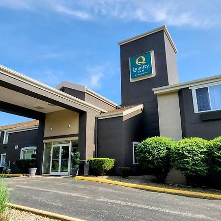 Quality Inn Brunswick Cleveland South Экстерьер фото
